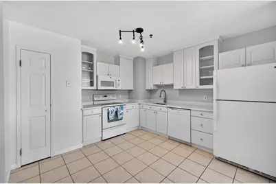 474 Revere Beach Boulevard #804, Revere, MA 02151 - Photo 8