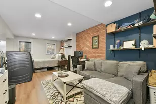 164 F St, Boston, MA 02127 - Photo 2