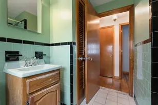 144 Tremont St, Peabody, MA 01960 - Photo 14