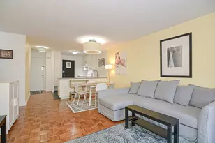 18 Pond St, Boston, MA 02130 - Photo 4