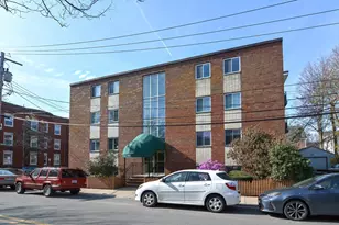 18 Pond St, Boston, MA 02130 - Photo 18