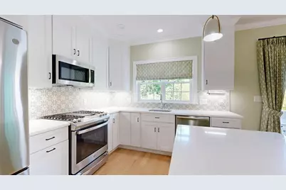 68 Prospect St #16, Peabody, MA 01960 - Photo 16