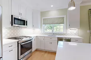 68 Prospect St, Peabody, MA 01960 - Photo 16