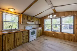 131 Pine Ave, Sturbridge, MA 01566 - Photo 8