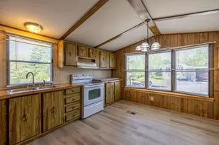131 Pine Ave, Sturbridge, MA 01566 - Photo 8
