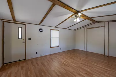 131 Pine Ave, Sturbridge, MA 01566 - Photo 12