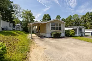 131 Pine Ave, Sturbridge, MA 01566 - Photo 2
