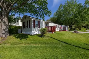 1 1st St, Sturbridge, MA 01566 - Photo 20