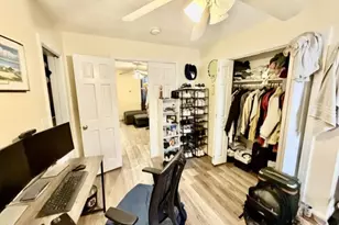 14 Cleveland Pl, Boston, MA 02113 - Photo 16