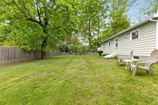 22 Burley St, Danvers, MA 01923 - Photo 40