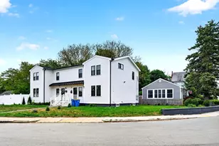 55 Banks St, Winthrop, MA 02152 - Photo 4