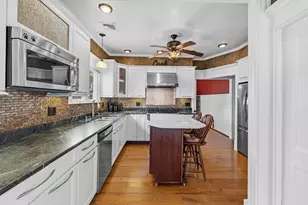23 Milton St, New Bedford, MA 02740 - Photo 16