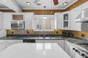 23 Milton St, New Bedford, MA 02740 - Photo 14