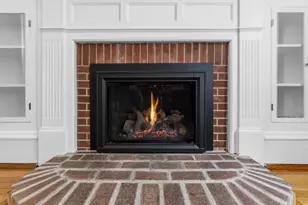 23 Milton St, New Bedford, MA 02740 - Photo 6