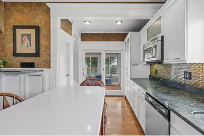 23 Milton St, New Bedford, MA 02740 - Photo 18