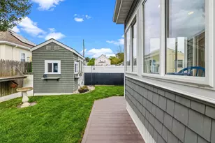 23 Milton St, New Bedford, MA 02740 - Photo 40