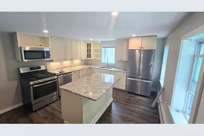 15 Central Street #4, Georgetown, MA 01833 - Photo 2