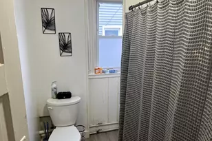 52 Ashley St, New Bedford, MA 02744 - Photo 16