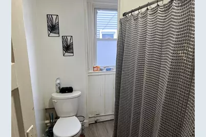 52 Ashley St, New Bedford, MA 02744 - Photo 16