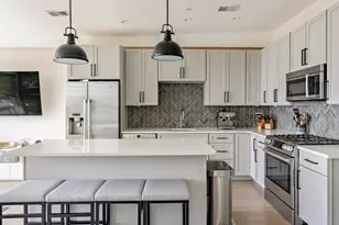 283 Webster St, Boston, MA 02128 - Photo 6