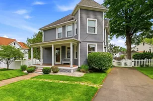 9 Callender Ave, East Longmeadow, MA 01028 - Photo 2