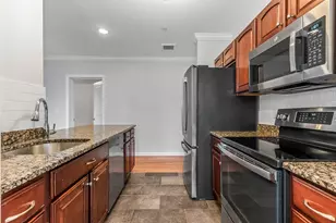 446 Belgrade Ave, Boston, MA 02132 - Photo 20