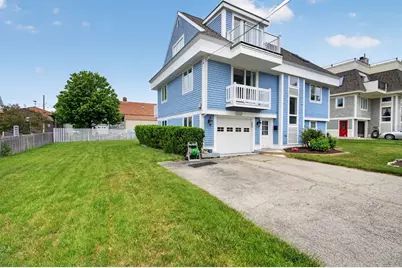 12 Wolcott, Weymouth, MA 02191 - Photo 2