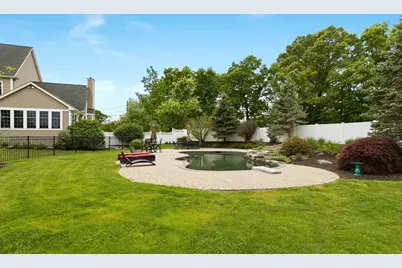 65 Rhodes St, Plainville, MA 02762 - Photo 40
