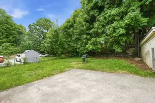 33 Union St, Southbridge, MA 01550 - Photo 6