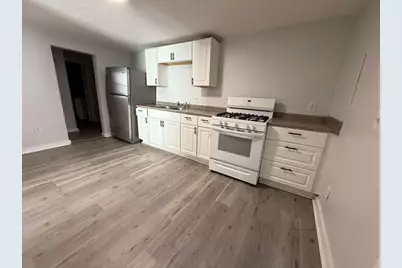 33 Union St, Southbridge, MA 01550 - Photo 14