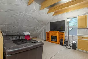 13 Madison St, Haverhill, MA 01830 - Photo 16