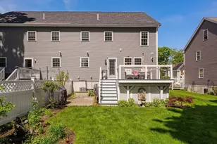 13 Madison St, Haverhill, MA 01830 - Photo 24