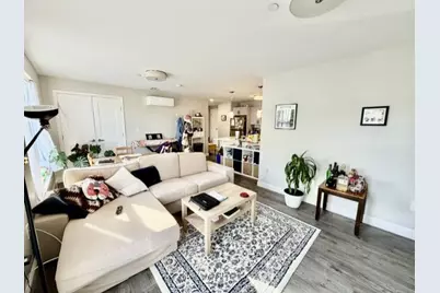 882 Mass Ave #4D, Arlington, MA 02476 - Photo 4