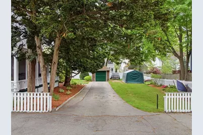 11 Allen St, Newburyport, MA 01950 - Photo 34