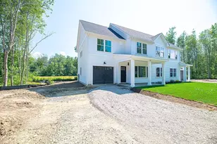 24 Meadowview Ln, Salisbury, MA 01952 - Photo 2