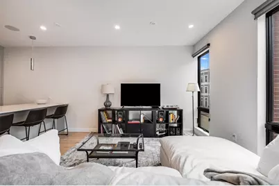 340 W 2nd St #3, Boston, MA 02127 - Photo 6