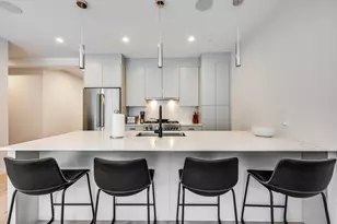 340 W 2nd St, Boston, MA 02127 - Photo 4