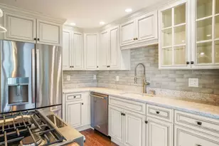 22 Floret Cir, Hingham, MA 02043 - Photo 16