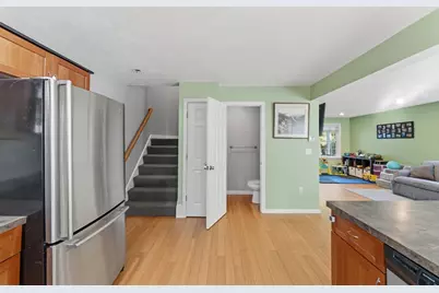 23 Yale St #23, Uxbridge, MA 01569 - Photo 18