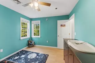 23 Yale St, Uxbridge, MA 01569 - Photo 32