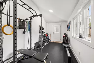 63 Florence St, Melrose, MA 02176 - Photo 28