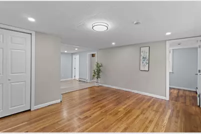 5 Phoenix St, Worcester, MA 01604 - Photo 14
