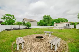 160 Willis, Seekonk, MA 02771 - Photo 38