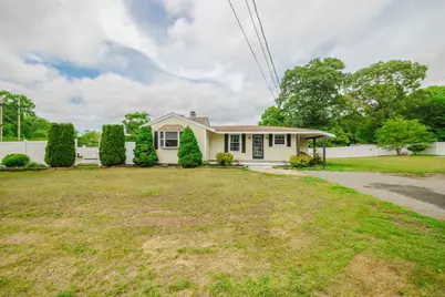 160 Willis, Seekonk, MA 02771 - Photo 2