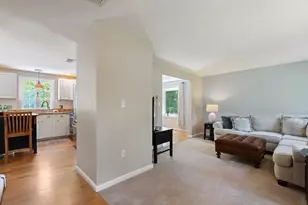 169 Brook St, Franklin, MA 02038 - Photo 14