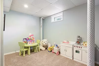 169 Brook St, Franklin, MA 02038 - Photo 32