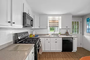 24 Muriel Rd, Swampscott, MA 01907 - Photo 16