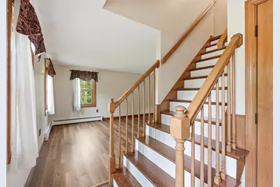 28 Camile Rd, Webster, MA 01570 - Photo 2