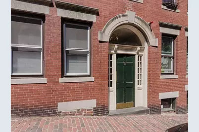 33 Irving #2, Boston, MA 02114 - Photo 8