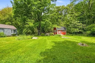 52 Elm St, Upton, MA 01568 - Photo 34